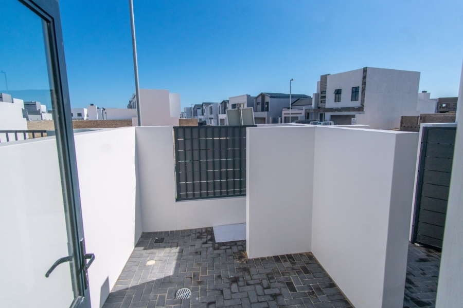 3 Bedroom Property for Sale in Sandown Western Cape